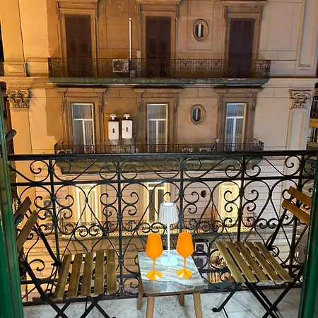 Bed & Breakfast Le 2 Sorelle Luxury Neapel