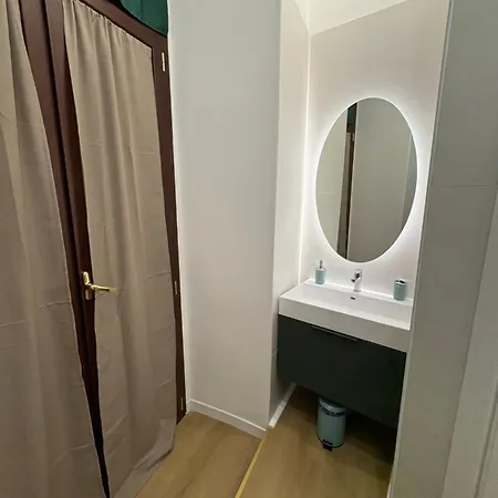 Le 2 Sorelle Luxury ベッド・アンド・ブレックファスト ナポリ