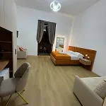 לינה וארוחת בוקר Le 2 Sorelle Luxury 3*