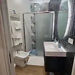 Alojamento de Acomodação e Pequeno-almoço Le 2 Sorelle Luxury Nápoles